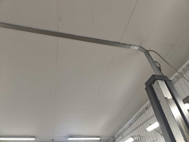 1130533-8 2-post lift 3000 kg ATT Hymax S3000 -2006 (Repair item)