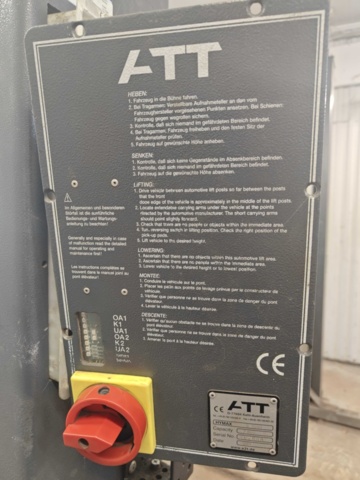 1130533-10 2-post lift 3000 kg ATT Hymax S3000 -2006 (Repair item)