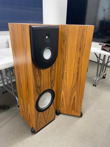 2 speakers - Revel performa F30 - PS Auction - We value the future 