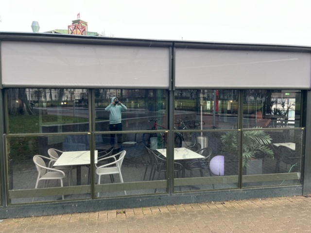 1304462-3 Uteservering - Glaspartier och markiser - Sun OFF / Svalson