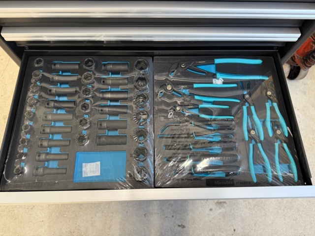 1312279-6 Verkstadsskåp 535 delar