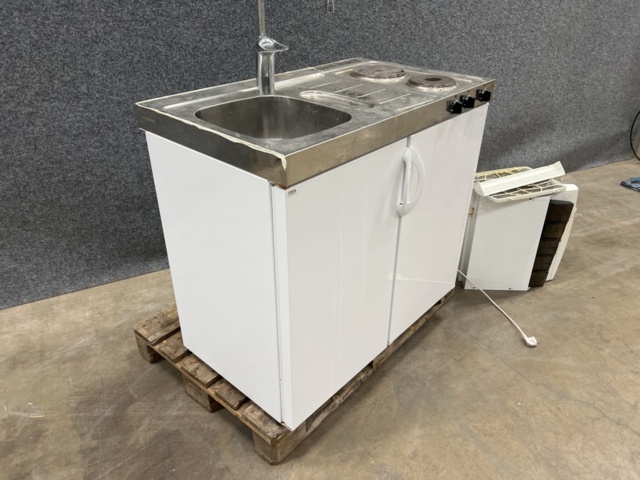 1324255-4 Trinette kitchen