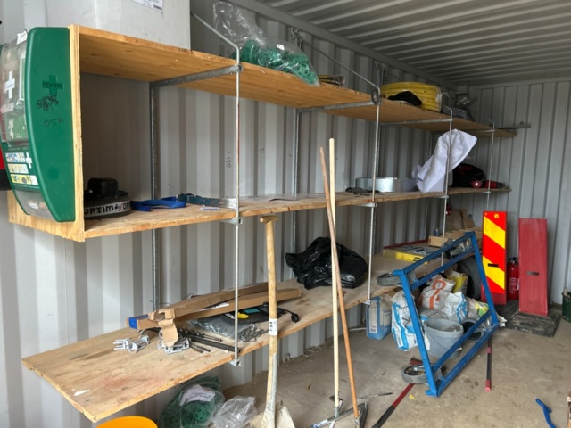 1225922-6 Container 20 fot med innehåll -2016