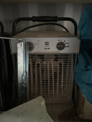 1225923-11 Container 20 fot med infästningsmaterial -2011