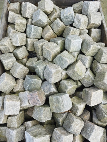 1322283-1 Paving stones, approx. 400-450 pcs. Granite, Cube-shaped paving stones