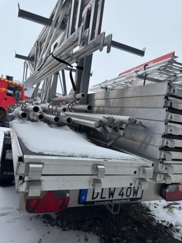 1286483-4 Ställningstrailer med Altrad villapaket 3 - Tysse 1300kg -2023