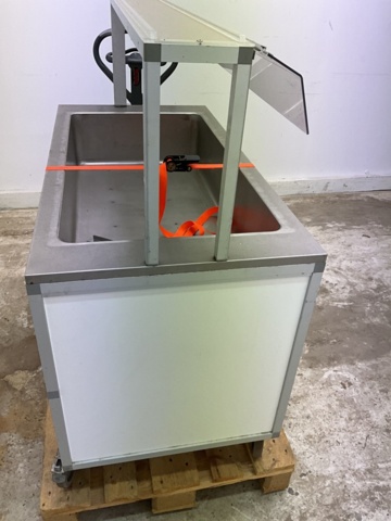 1198163-6 Hot buffet on wheels