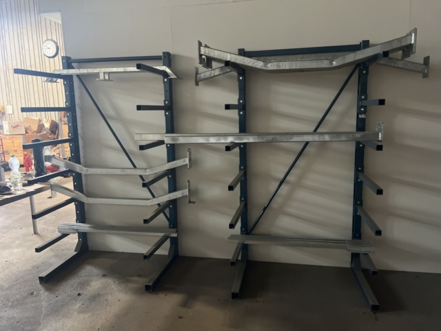Material rack/branch rack 2 sections - PS Auction - We value the future ...