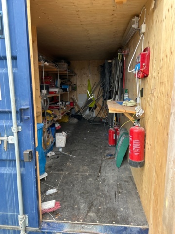 1225926-4 Container 20 fot med innehåll -2019