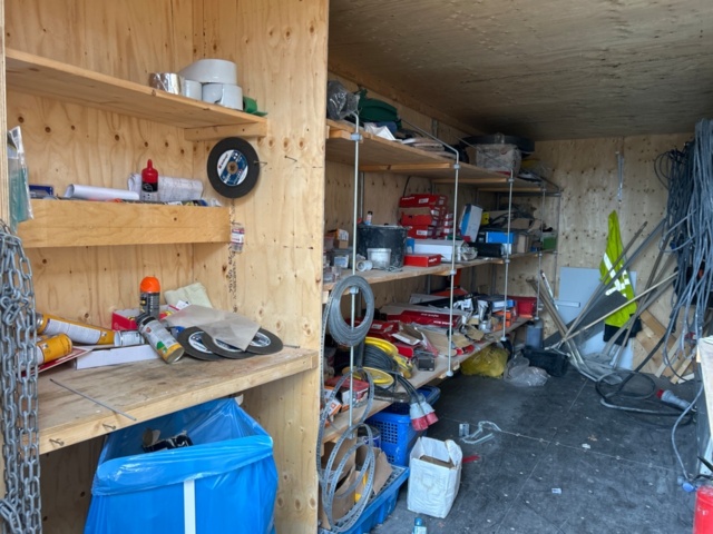 1225926-5 Container 20 fot med innehåll -2019