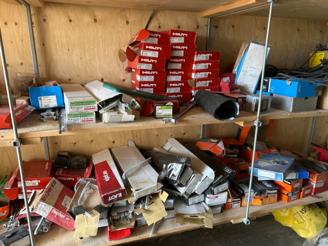 1225926-8 Container 20 fot med innehåll -2019