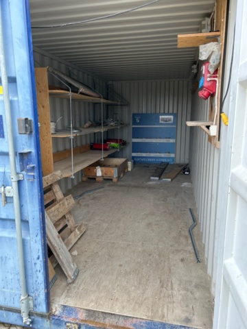 1225927-6 Container 20 fot med innehåll -2015