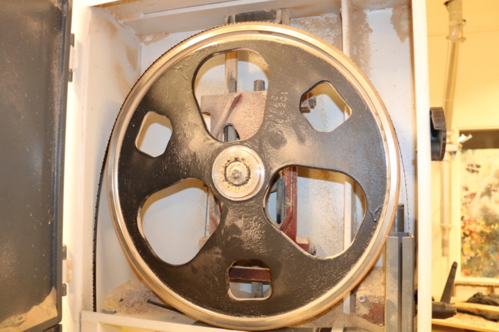 1300445-14 Bandsaw Socomec SN460