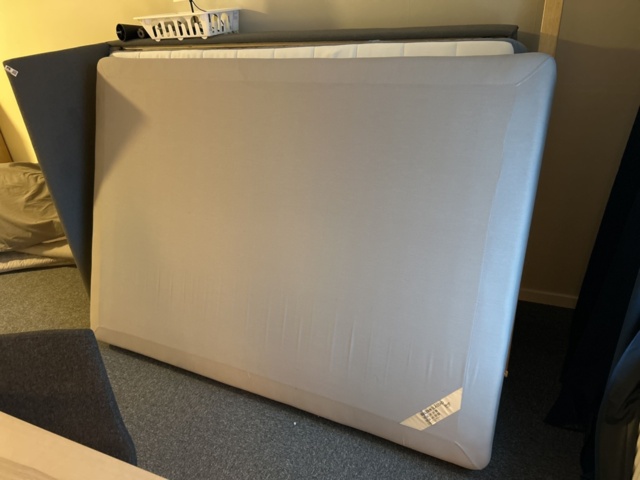 1267997-2 Continental bed Säbövik 140cm