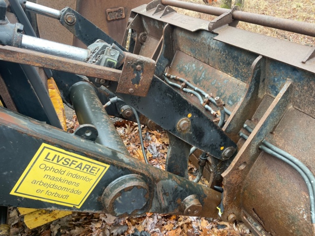 1316342-12 Backhoe loader Caterpillar 438C