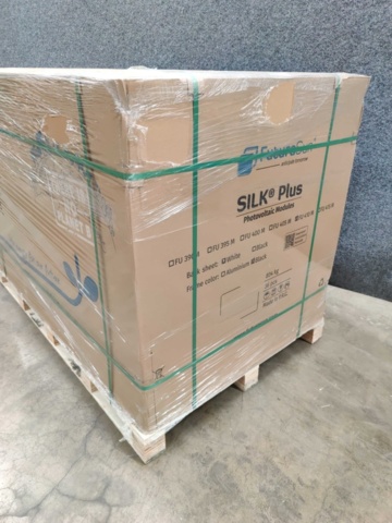 1325102-6 36 st Solpaneler FuturaSun FU410M Silk Plus Svart Ram 410W