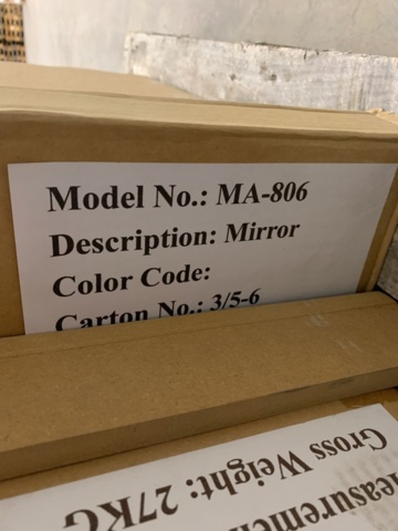 1326099-7 Washbasin cabinet with mirror