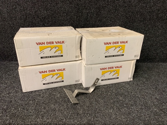 1325861-2 120 ceiling hooks Van Der Valk 747813