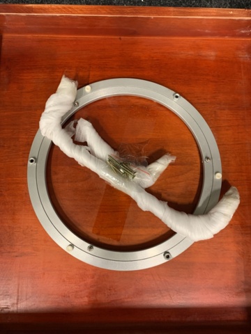 1326183-13 Snurrgarderob mörk Cherry