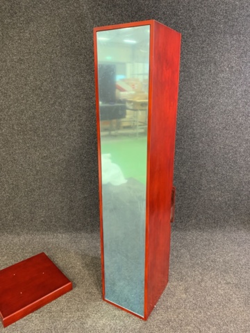 1326183-14 Snurrgarderob mörk Cherry