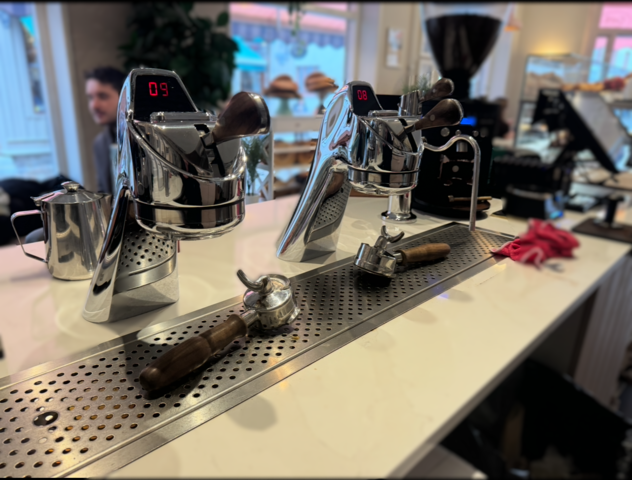 1249405-3 Espresso machine with steam wand and hot water unit - La Marzocco Modbar with Marco Ecosmart UC4