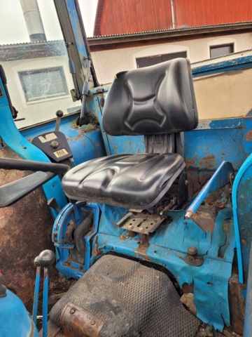 1326149-8 Tractor Ford 4100 -1979