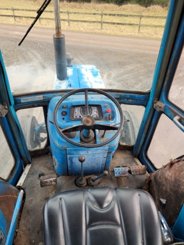 1326149-9 Tractor Ford 4100 -1979