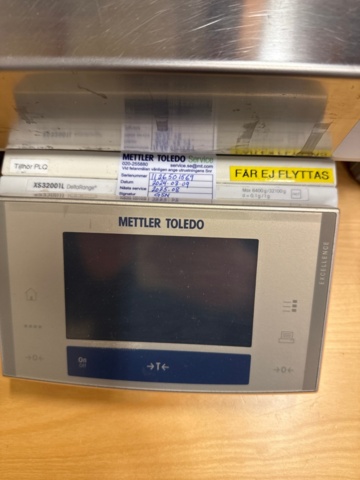 1324571-2 Mettler Toledo XS32001L DeltaRange, industrial scale