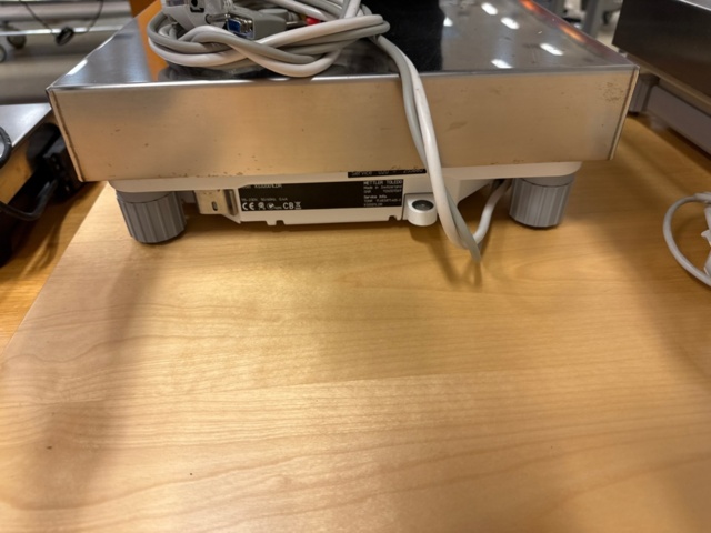 1324571-3 Mettler Toledo XS32001L DeltaRange, industrial scale