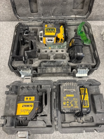 1322948-2 Line laser, multi-line laser and automatic screw driver - DeWalt/Festool