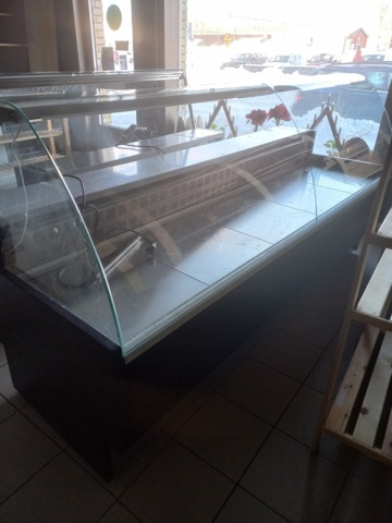 1326481-2 Technodom Cantro Arredo Kibuk 250 cm Deli fridge