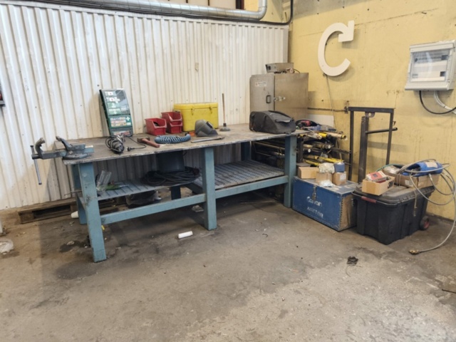 1289256-1 Welding tables, electrode heaters and electrodes