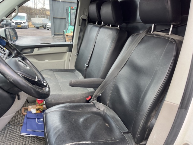 1277121-25 Volkswagen Transporter T30 med verkstadsinredning, sekventiell, 140hk -2016