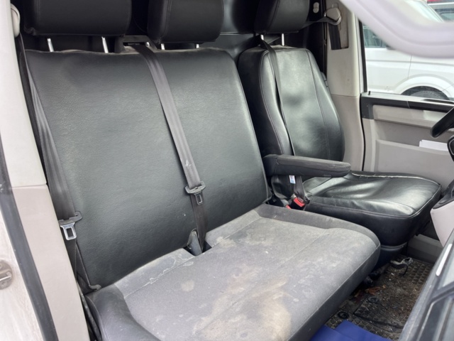 1277121-27 Volkswagen Transporter T30 med verkstadsinredning, sekventiell, 140hk -2016