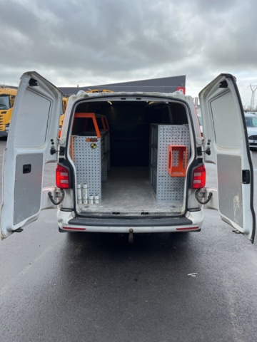 1277121-34 Volkswagen Transporter T30 med verkstadsinredning, sekventiell, 140hk -2016