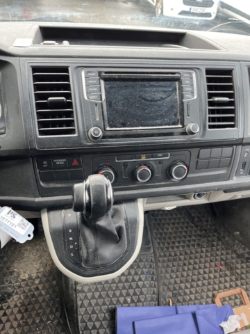 1277121-36 Volkswagen Transporter T30 med verkstadsinredning, sekventiell, 140hk -2016