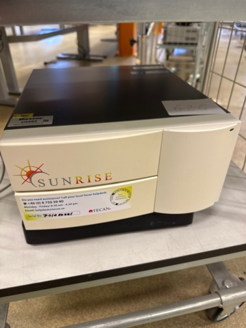 1324625-1 Tecan Sunrise™, microplate reader
