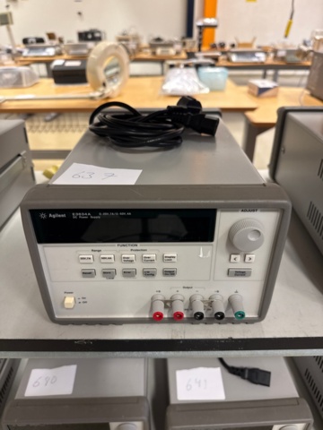 1324637-1 Agilent E3631A Triple Output DC Power Supply, laboratory power supply
