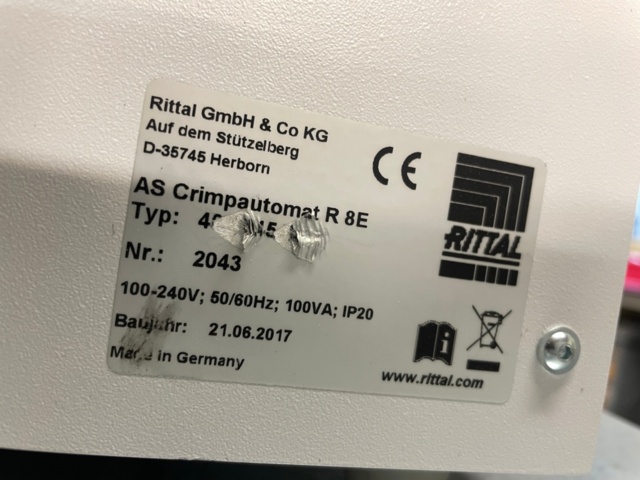 1316382-2 Kabelskopress Rittal crimpautomat R8E