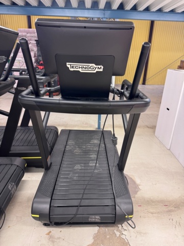1308978-2 Treadmill Technogym Skillrun DJJOEIJ