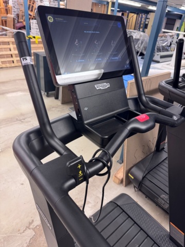 1308978-3 Treadmill Technogym Skillrun DJJOEIJ