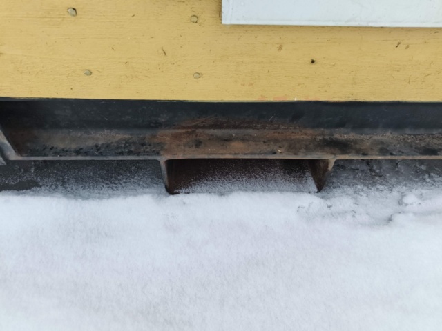 1289304-11 Manskapsbod