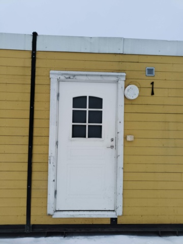 1289304-20 Manskapsbod