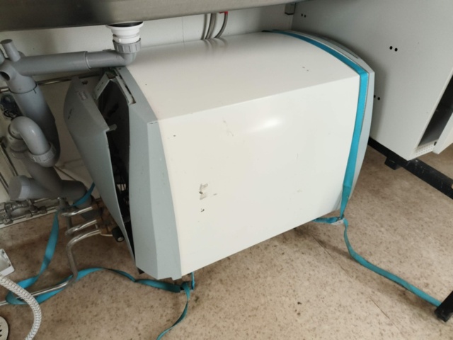 1289304-29 Manskapsbod