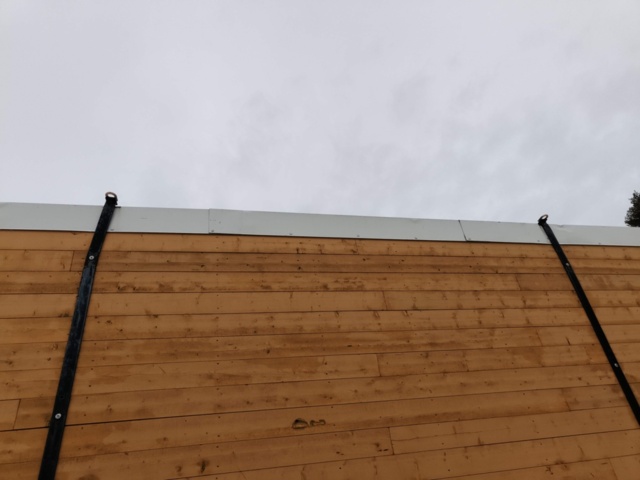 1289331-12 Manskapsbod