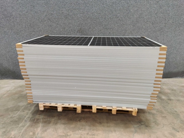 1325105-6 37 st Solpaneler Maysun Solar MS550MB-72H 550W Silver