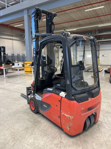 1286498-3 Motviktstruck - Linde E16-02 EVO -2021