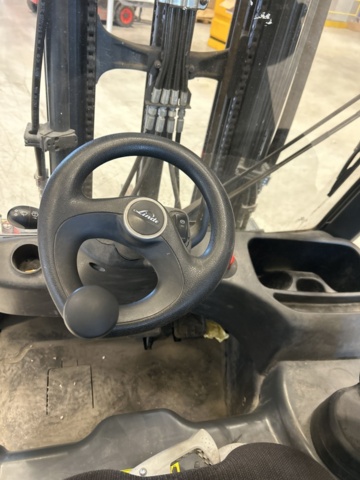 1286498-13 Motviktstruck - Linde E16-02 EVO -2021