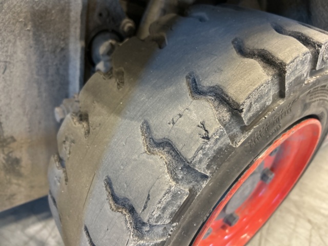 1286498-20 Motviktstruck - Linde E16-02 EVO -2021