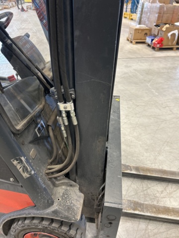 1286498-32 Motviktstruck - Linde E16-02 EVO -2021